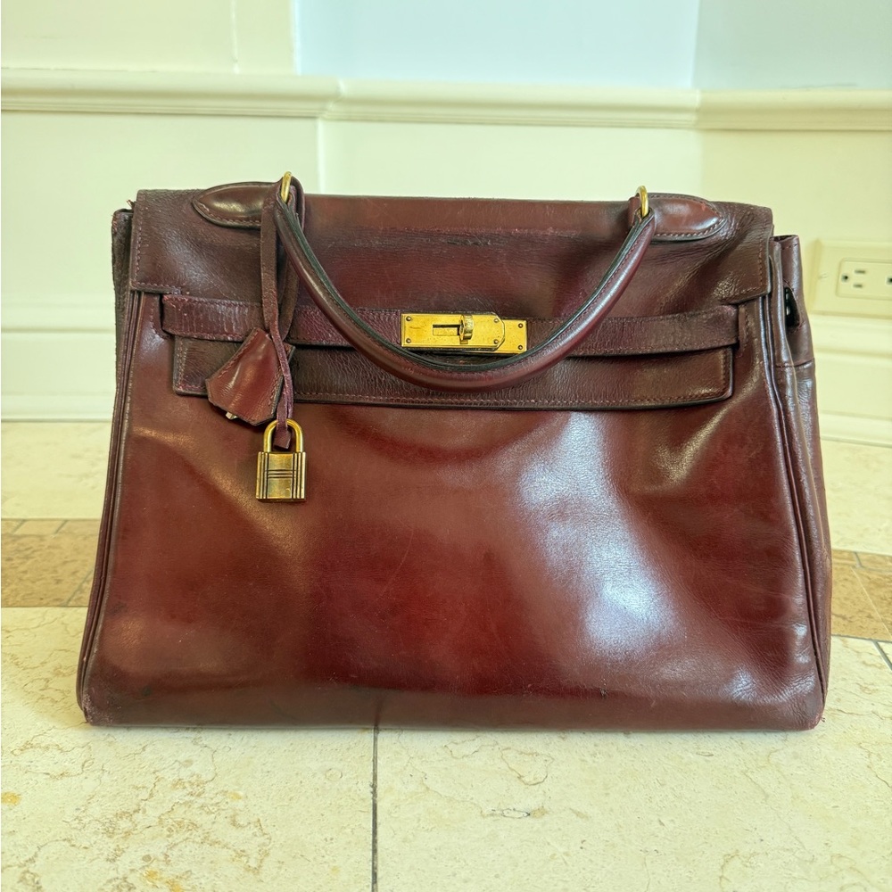 Vintage Hermes Kelly 32 in Burgundy 1960s